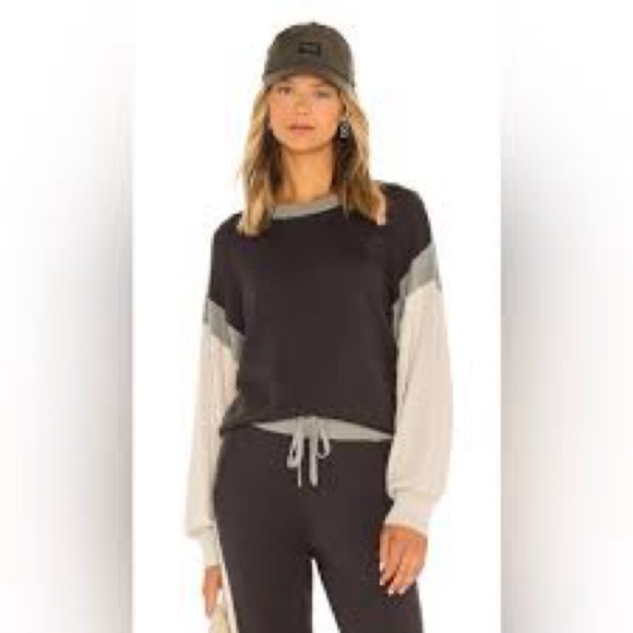 Monrow Gray , Tan and Black Sweater. Sold at Revolve - Picture 1 of 5